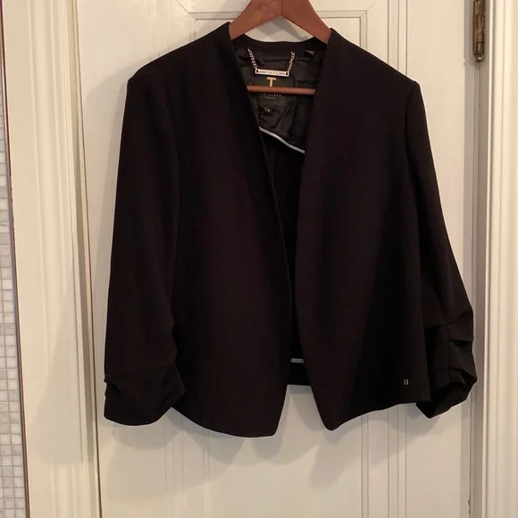Ted Baker black blazer. Three quarter length ruched sleeves. TB 3 / US8 / US10 - Picture 1 of 9